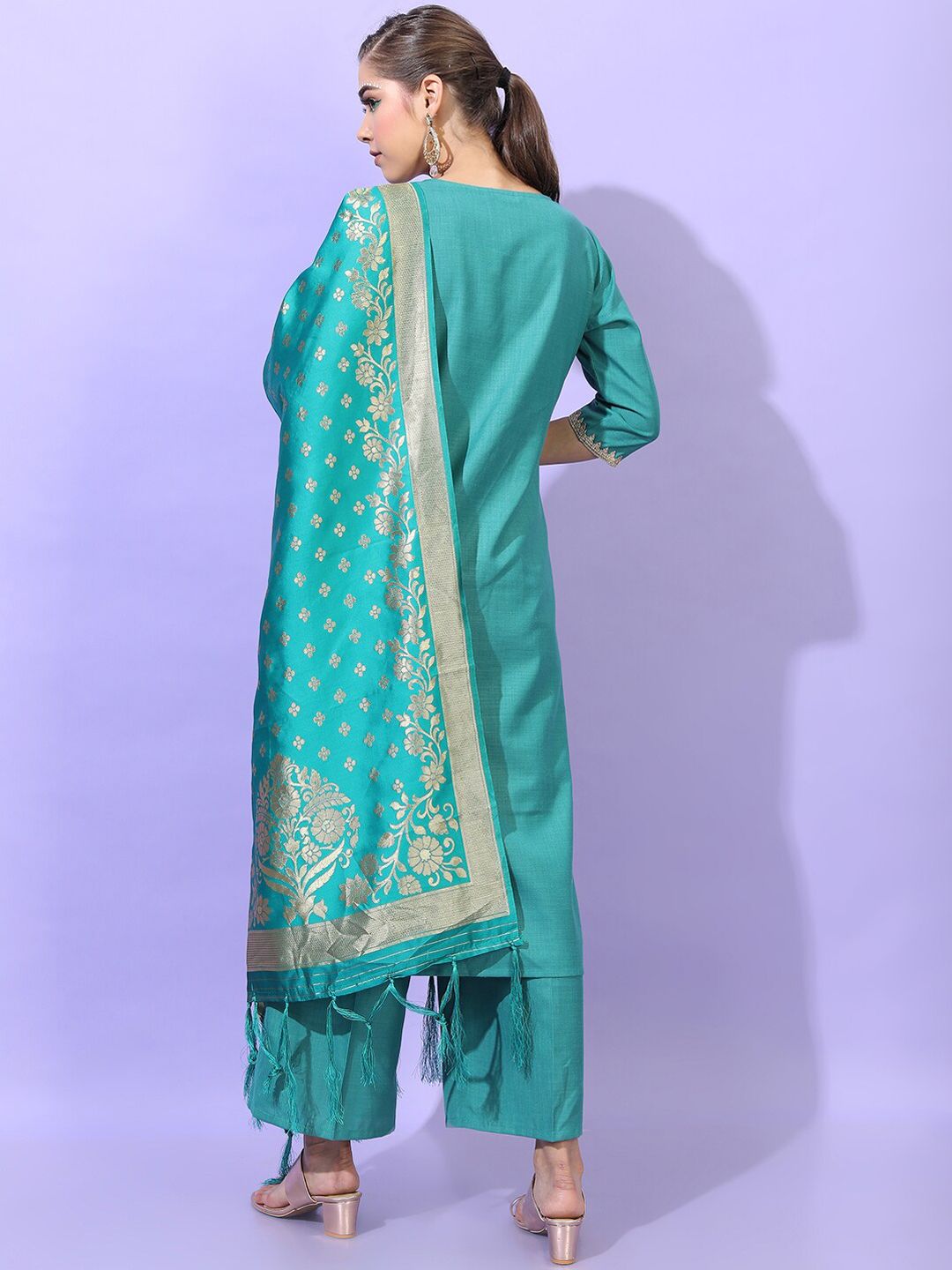 Vishudh Women Green Ethnic Motifs Printed Layered Kurti with Trousers & Dupatta