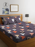 KLOTTHE Burgundy Geometric Polycotton 300 TC King Fine 2 Cadar dengan 4 Sarung Bantal-98 x 83 inci