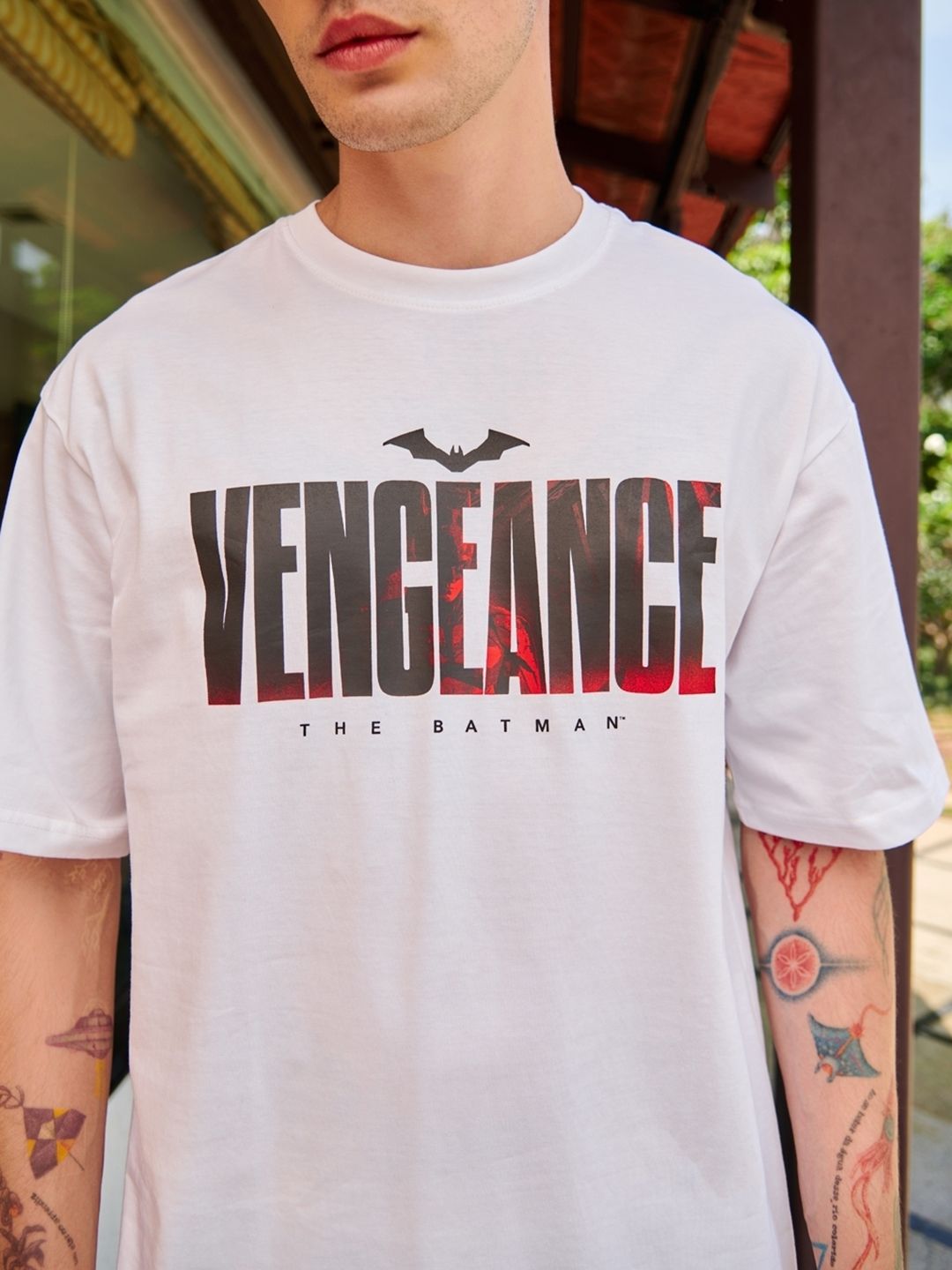 Bewakoof Men White Typography Printed Oversized T-shirt