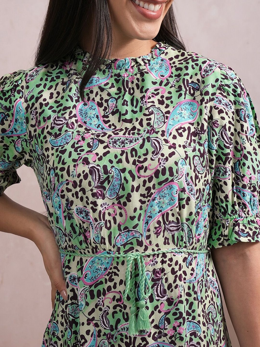 Vishudh Green & Yellow Floral Printed Fit & Flare Midi Dress