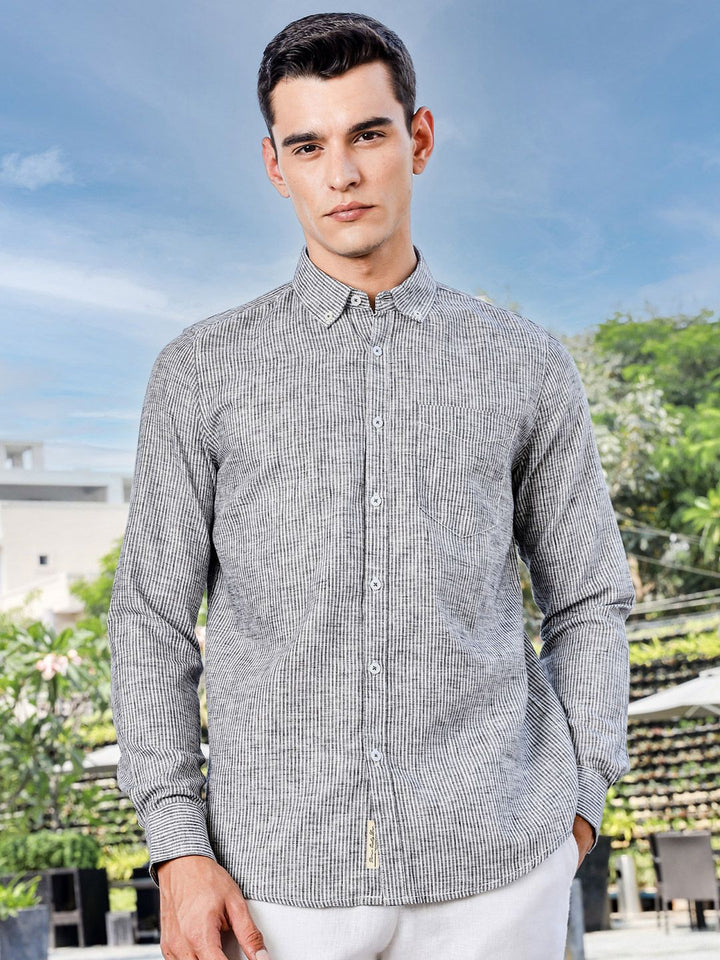 Thomas Scott Men Premium Fit Button-Down Collar Pinstripes Striped Linen Casual Shirt