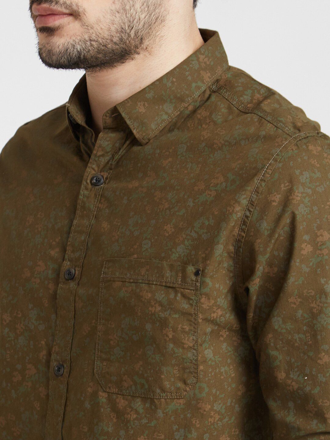 SPYKAR Classic Floral Printed Spread Collar Slim Fit Cotton Casual Shirt