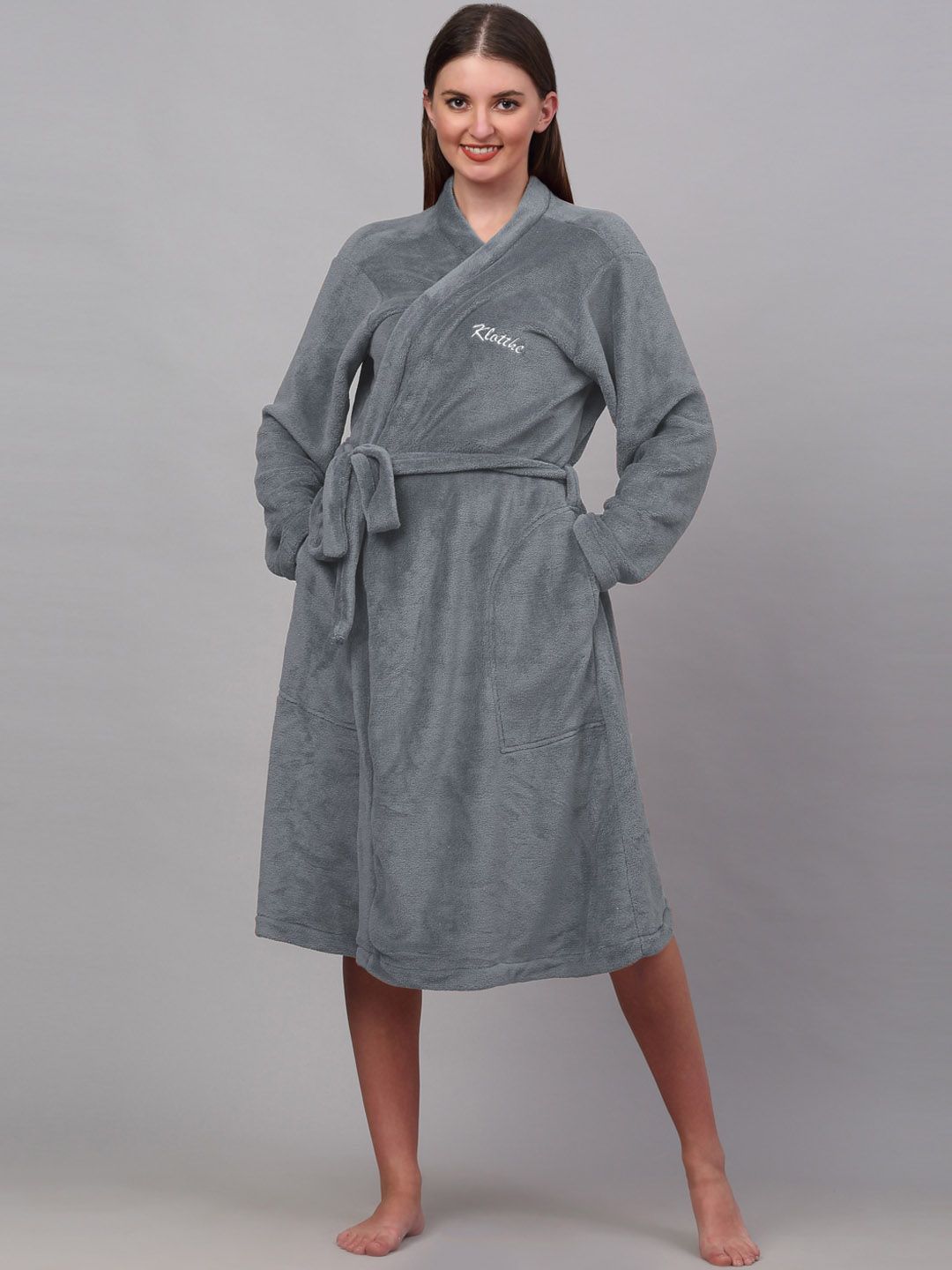 KLOTTHE Woolen Bath Robe With Belt