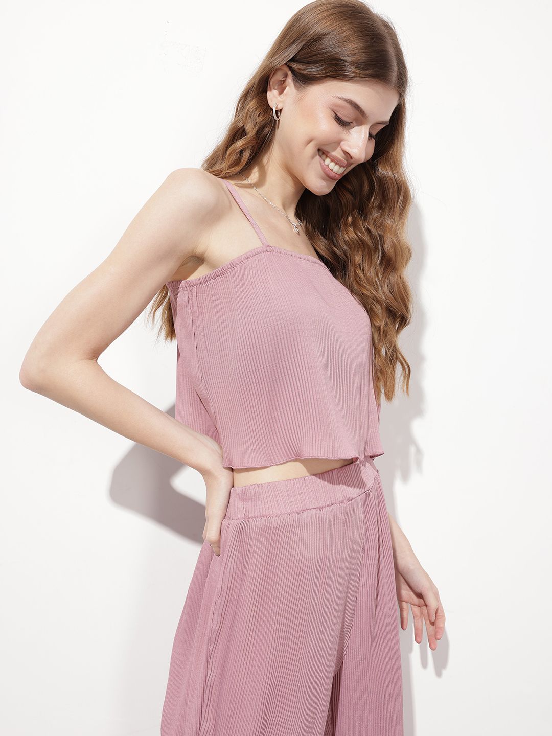 DressBerry Normcore Chic Accordion Pleated Crop Top