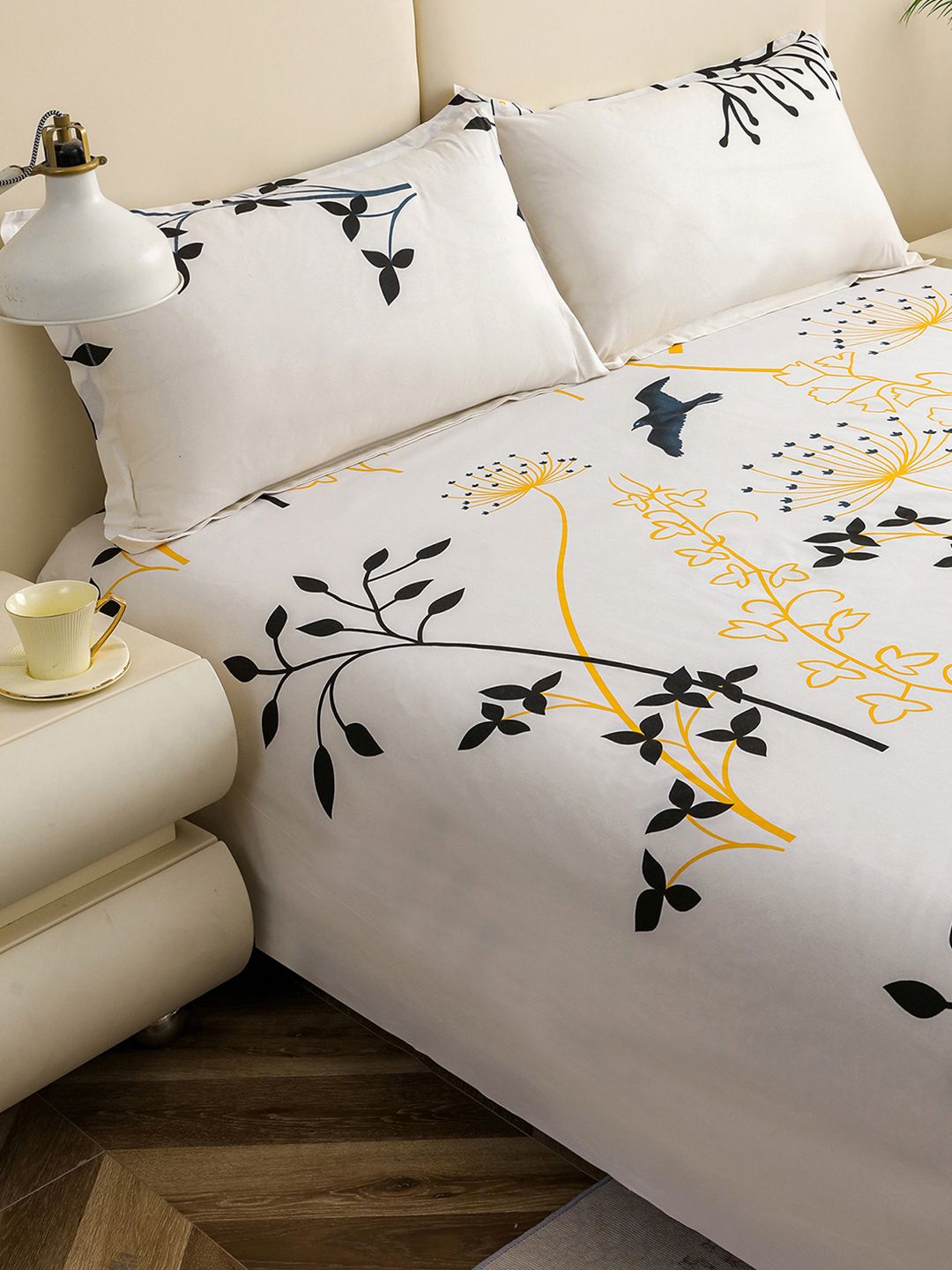 Story@home White Cotton 210 TC 1 King Double Bedsheet with 2 Pillow Covers