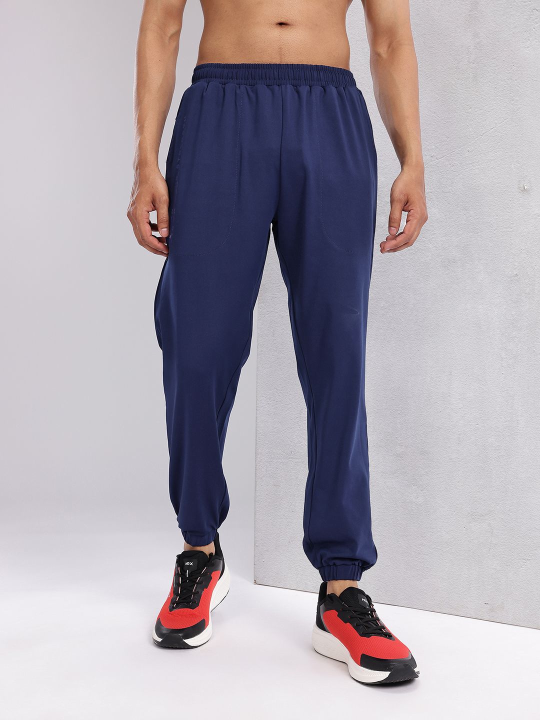 HRX by Hrithik Roshan Men Typography Printed Mid-rise Rapid-Dry Training Joggers