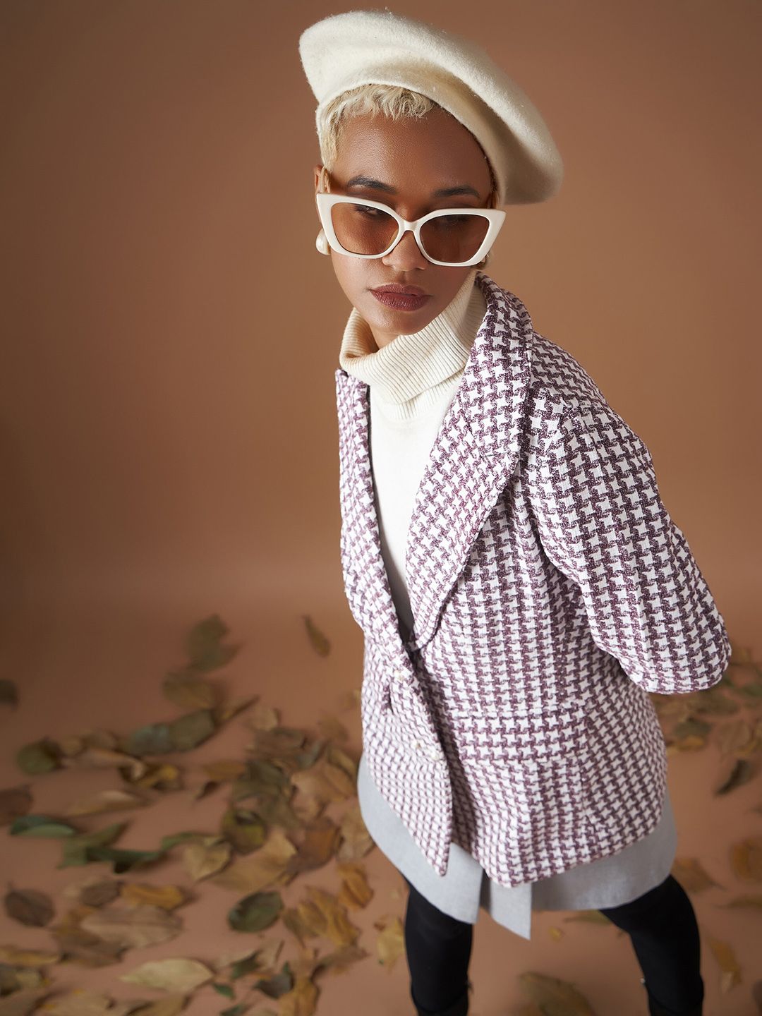 SASSAFRAS Burgundy Jacquard Tweed Peaked Lapel Long Sleeves Double-Breasted Casual Blazer
