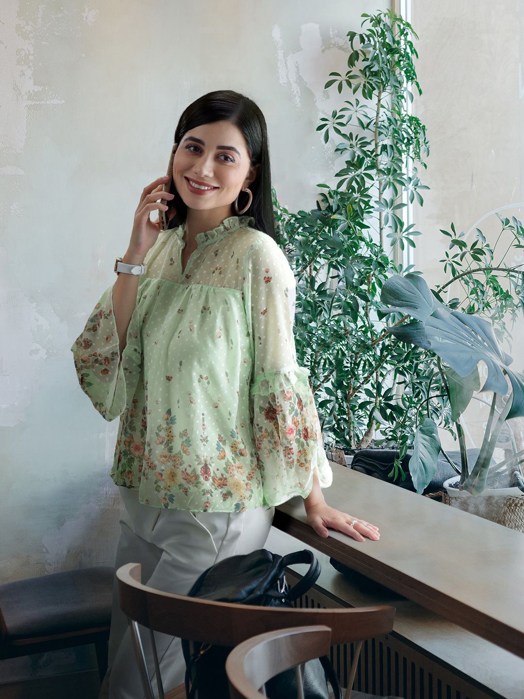 AND Women Sea Green & Maroon Floral Printed V-Neck Top