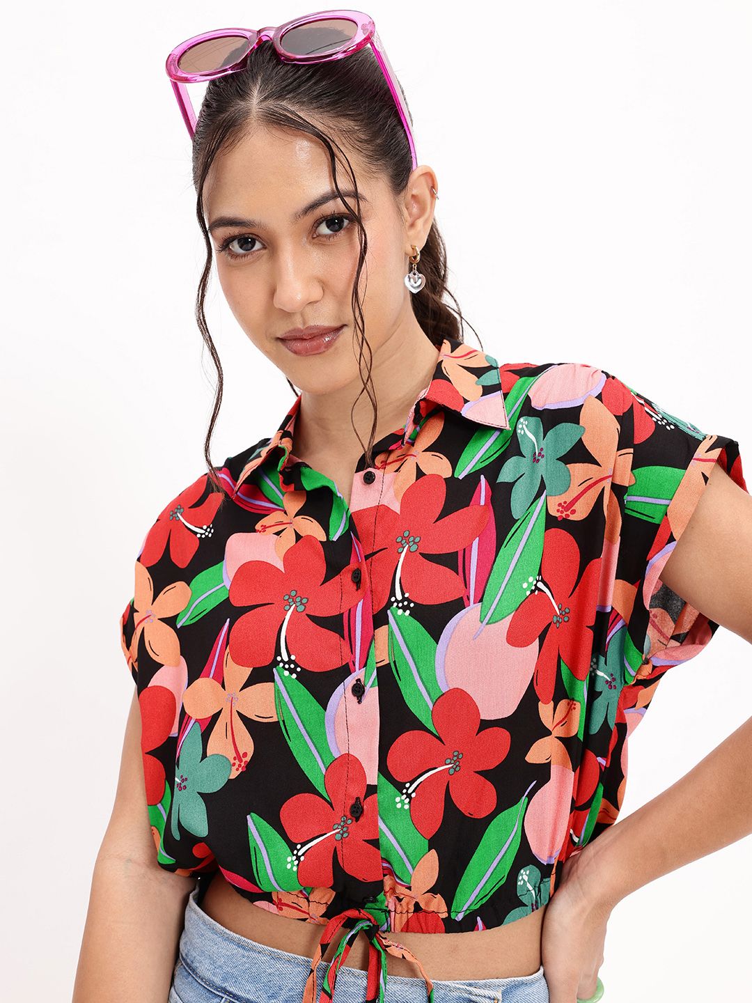 DressBerry Keep Blooming Floral Printed Shirt Style Crop Top