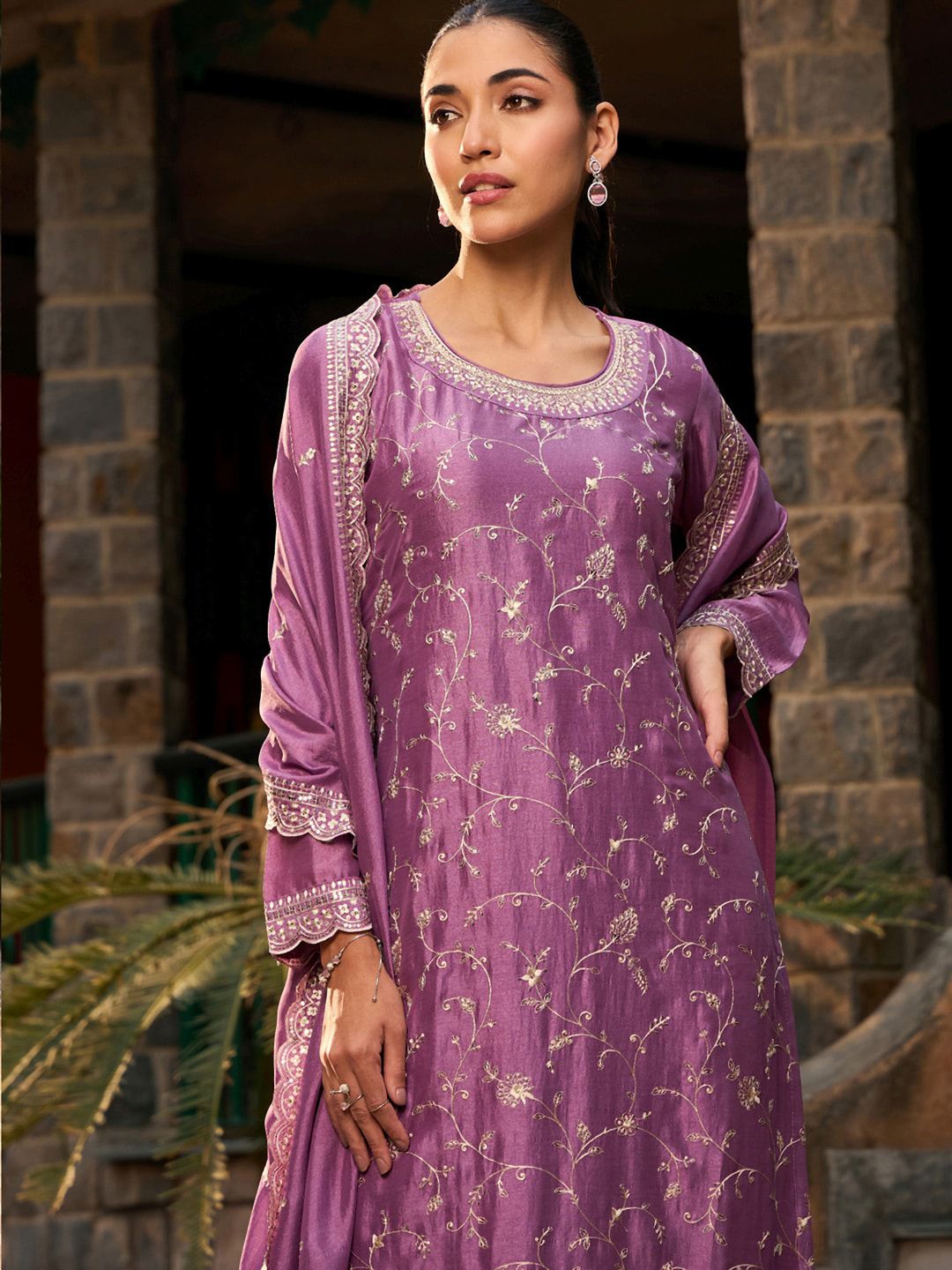 Indo Era Floral Embroidered Regular Thread Work Straight Kurta with Trousers & Dupatta