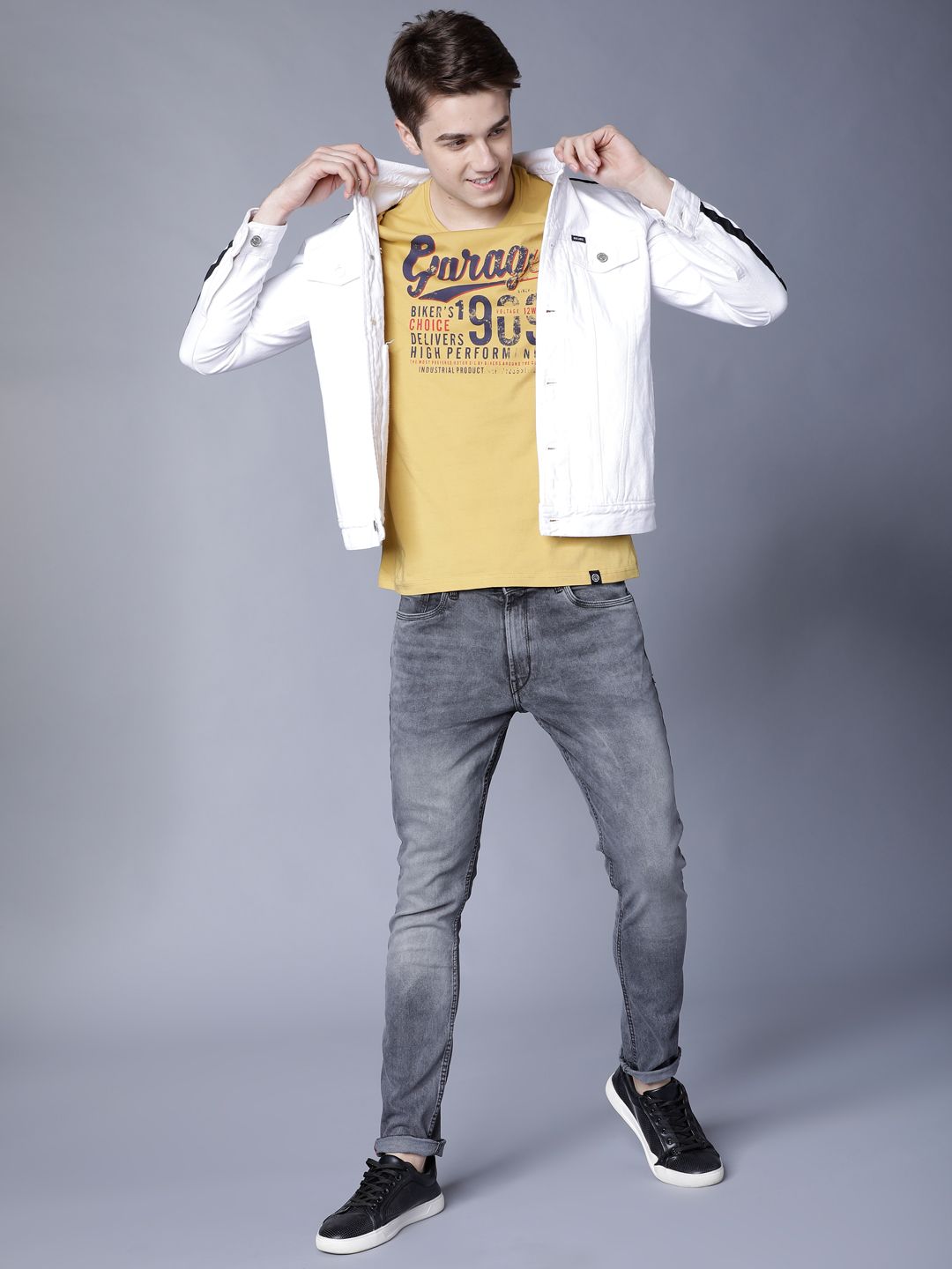 LOCOMOTIVE Men Charcoal Grey Slim Fit Mid-Rise Clean Look Stretchable Jeans