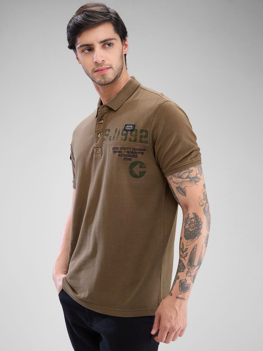 SPYKAR Men Graphic Printed Polo Collar Slim Fit Pure Cotton T-shirt