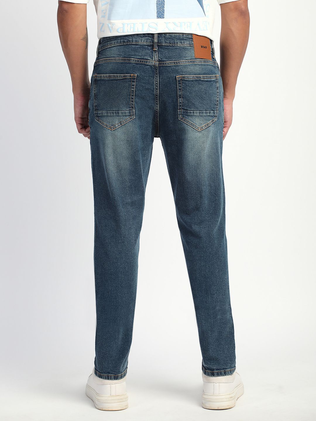 THE BEAR HOUSE Men Slim Fit Heavy Fade Jeans