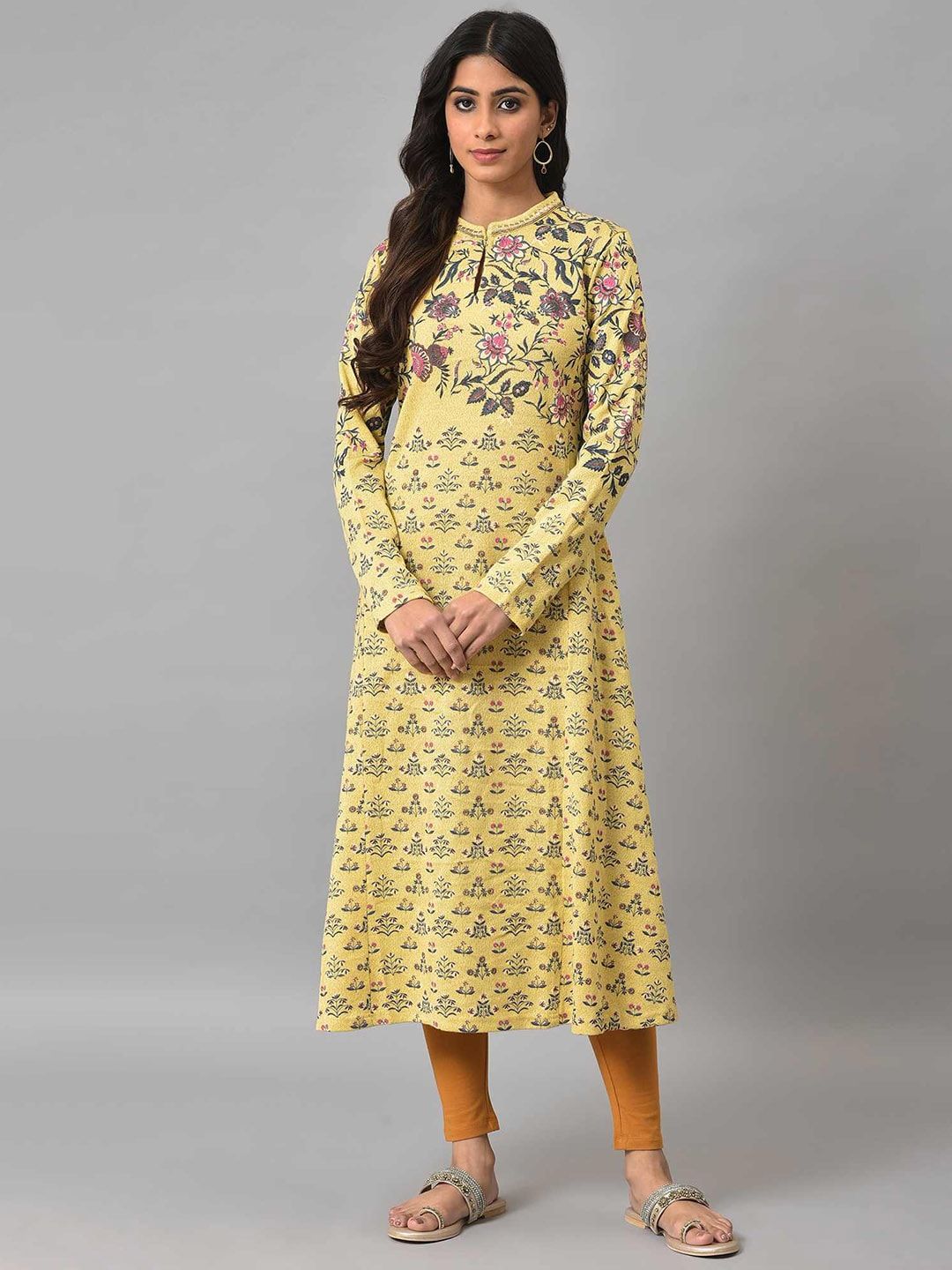 W Women Floral Woven Design Acrylic Kurta