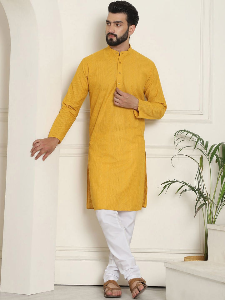 SOJANYA Geometric Embroidered Thread Work Pure Cotton Straight Kurta With Churidar