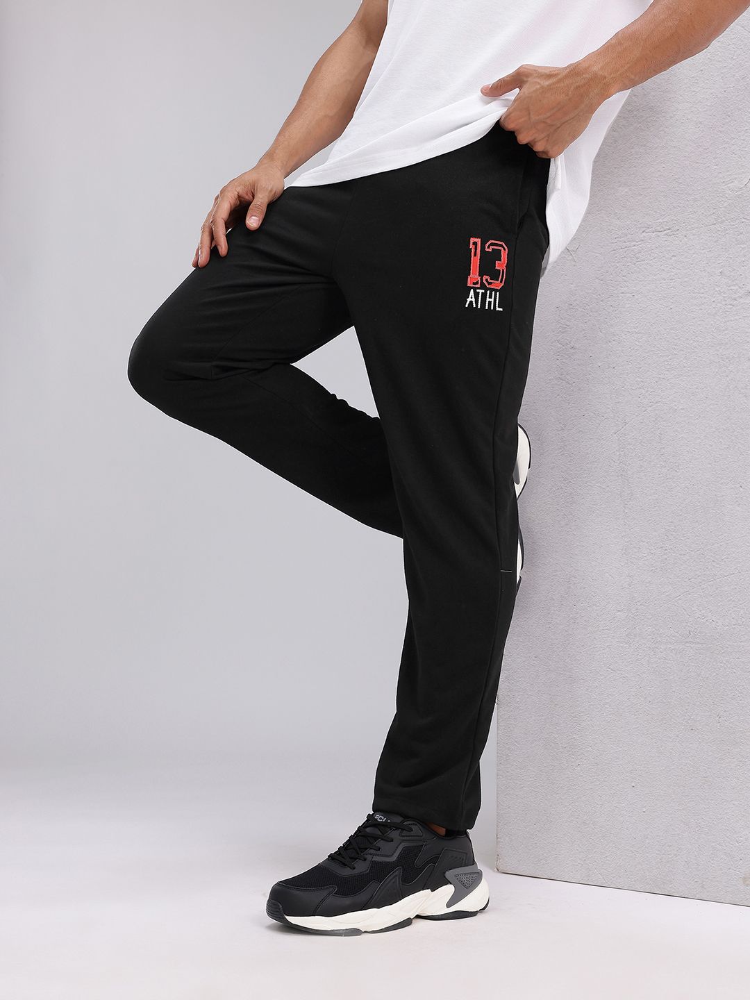 HRX by Hrithik Roshan Men Typography Printed Detail Mid-Rise Lifestyle Track Pants