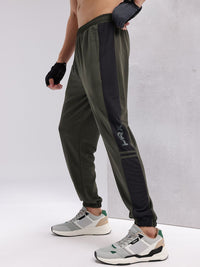 HRX by Hrithik Roshan Men Mid-Rise Rapid-Dry Training Joggers with Contrast Stitch