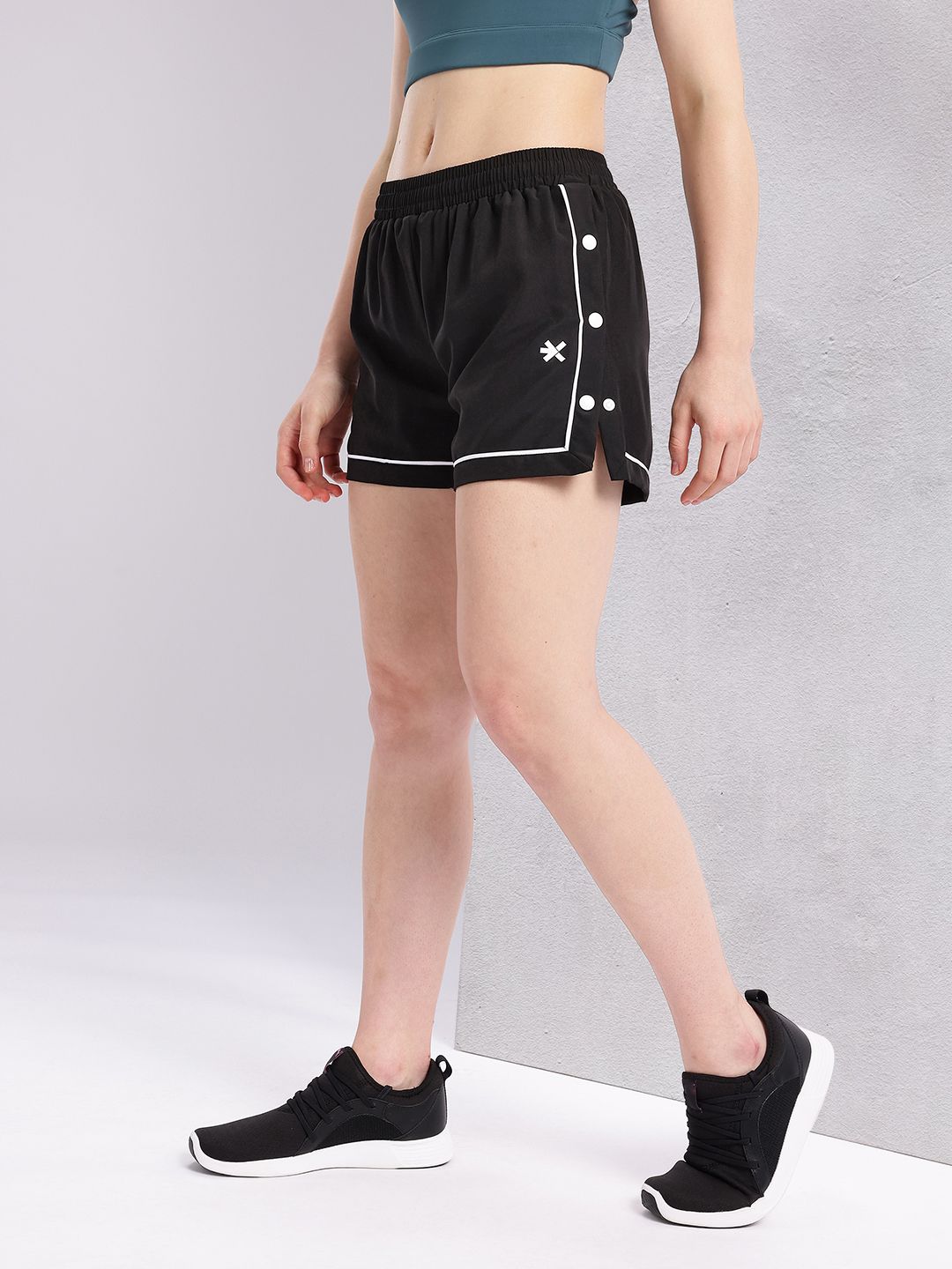 HRX by Hrithik Roshan Women Contrast Piping Running Shorts