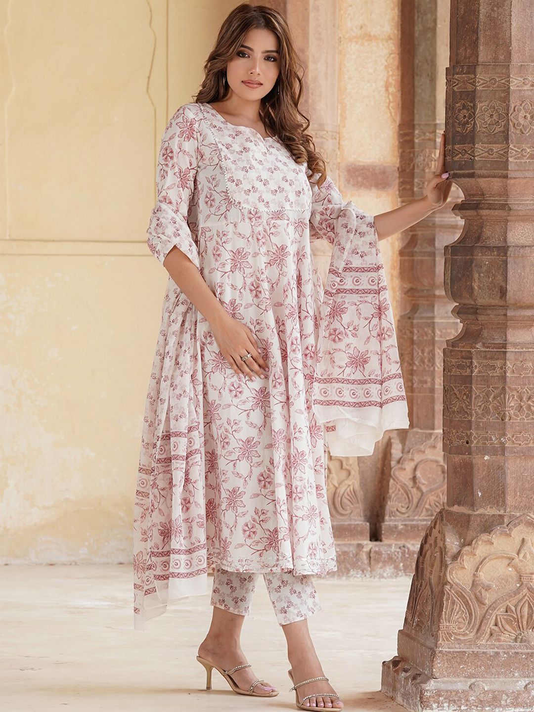 KALINI Floral Printed V-Neck Regular Gotta Patti Kurta With Trousers & Dupatta