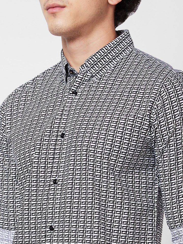 SPYKAR Geometric Printed Spread Collar Cotton Casual Shirt
