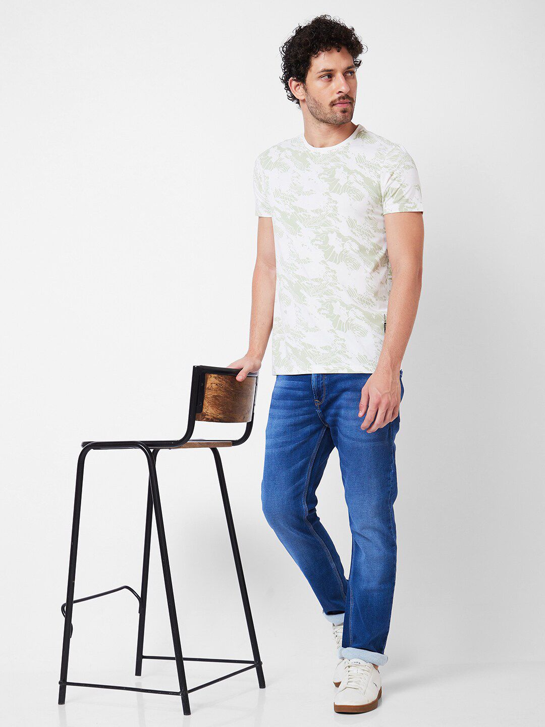 SPYKAR Abstract Printed Round Neck Cotton Slim Fit T-shirt