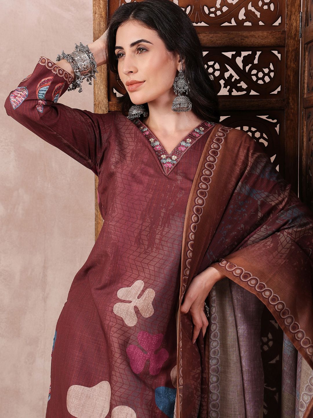 KALINI Floral Printed Thread Work V-Neck Straight Kurta with Trouser And Dupatta