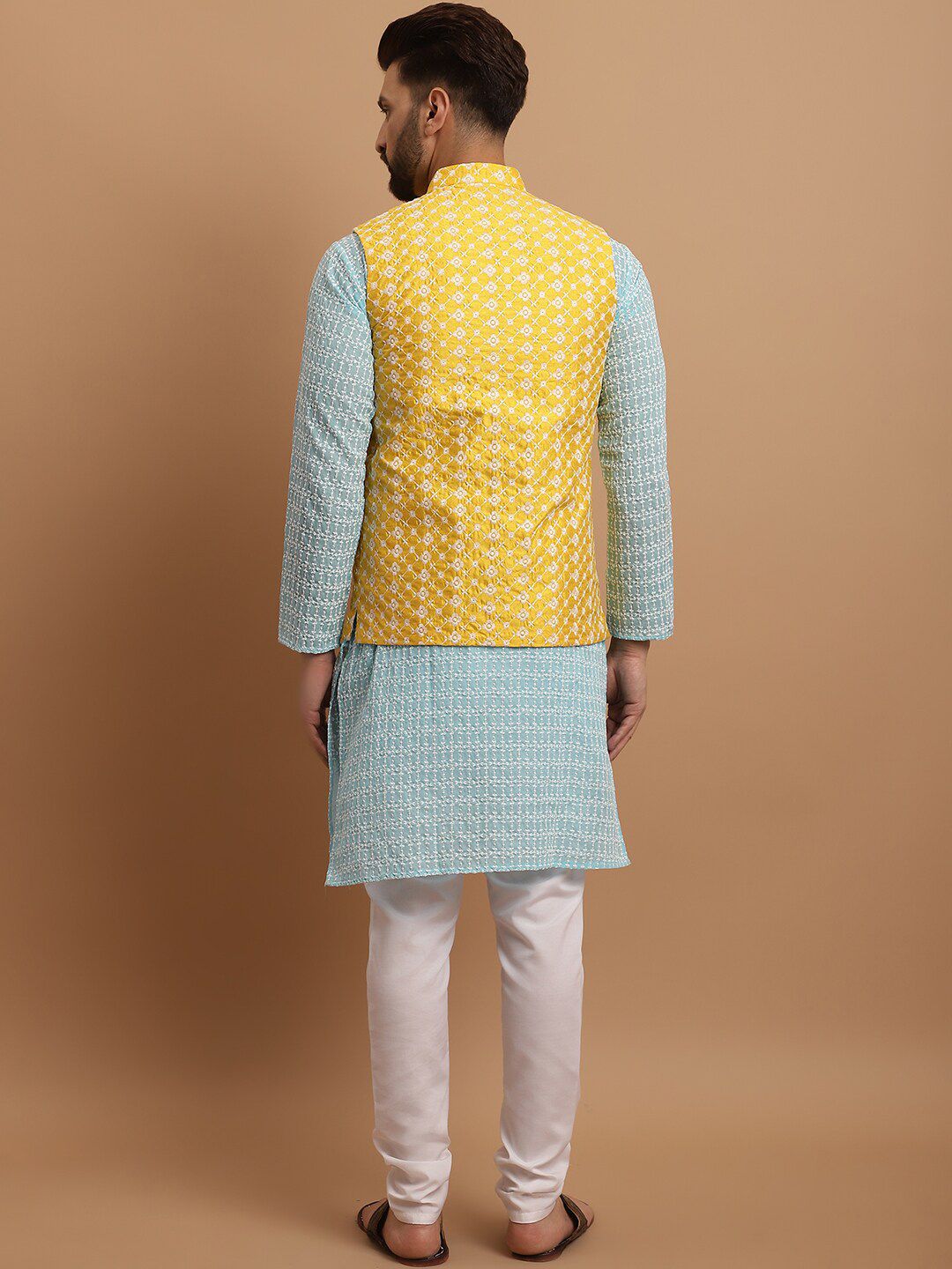 SOJANYA Floral Embroidered Pure Cotton Kurta With Churidar & With Nehru Jacket