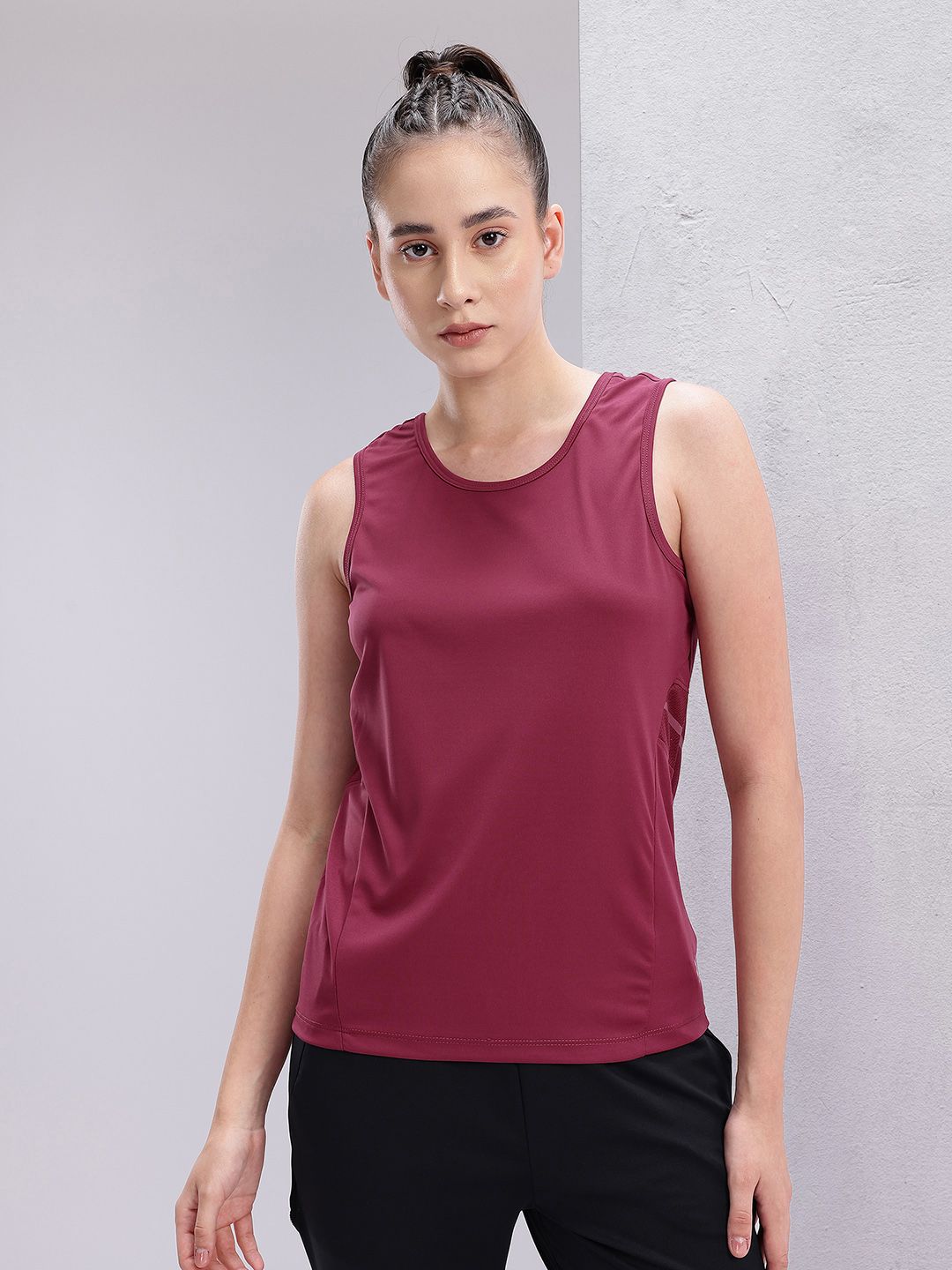 HRX by Hrithik Roshan Women Rapid-Dry Round Neck Training Tshirt with Mesh Detail