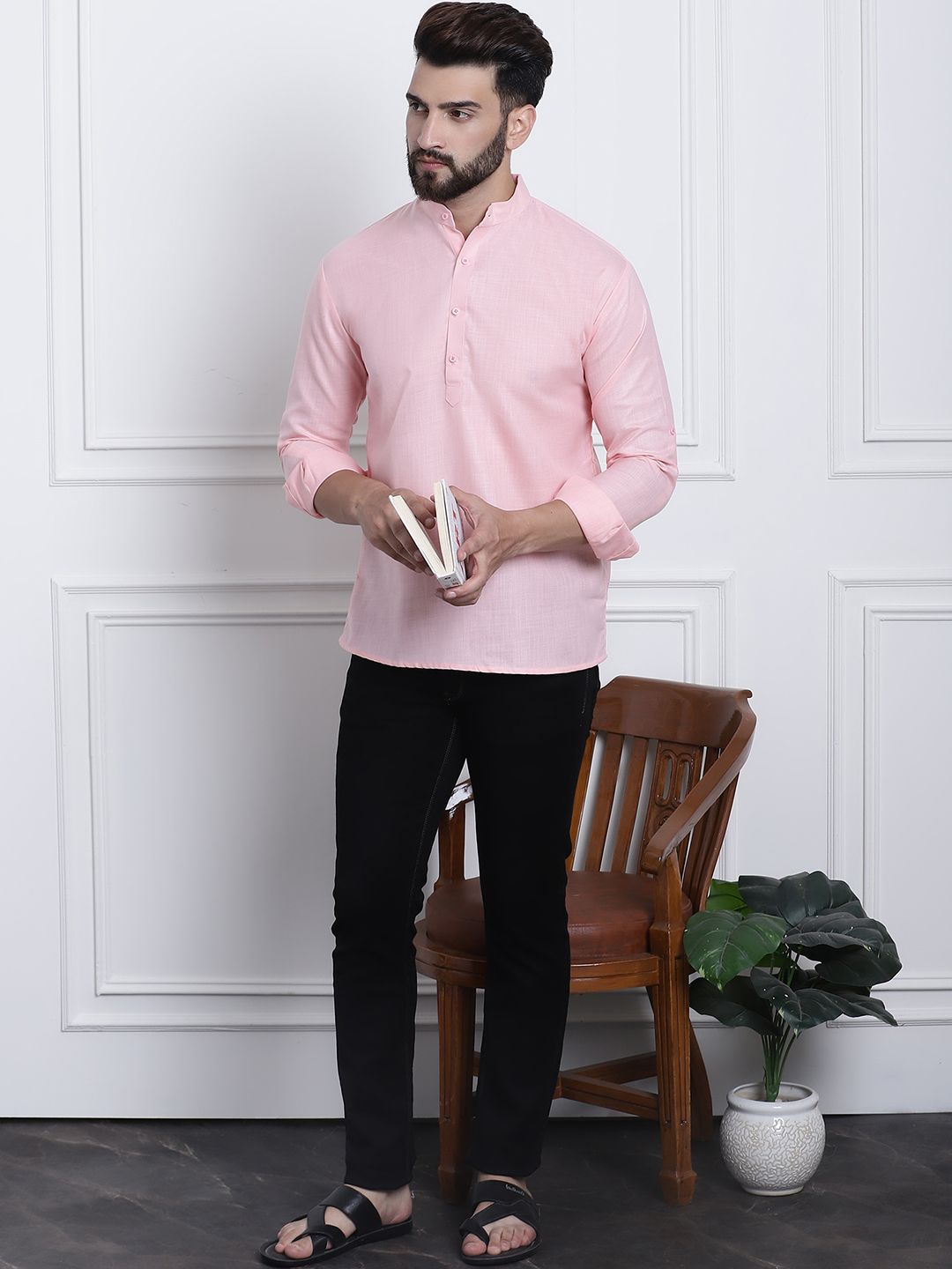 SOJANYA Men Pink Solid Kurta Lurus