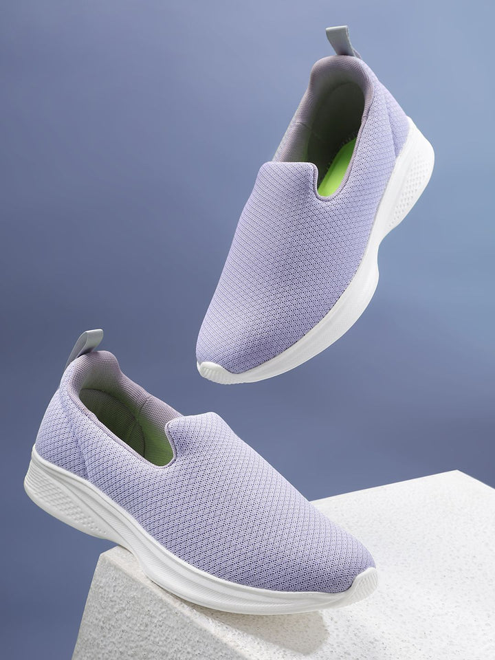 HRX by Hrithik Roshan Women Woven Design Go-Lite Walking Shoes