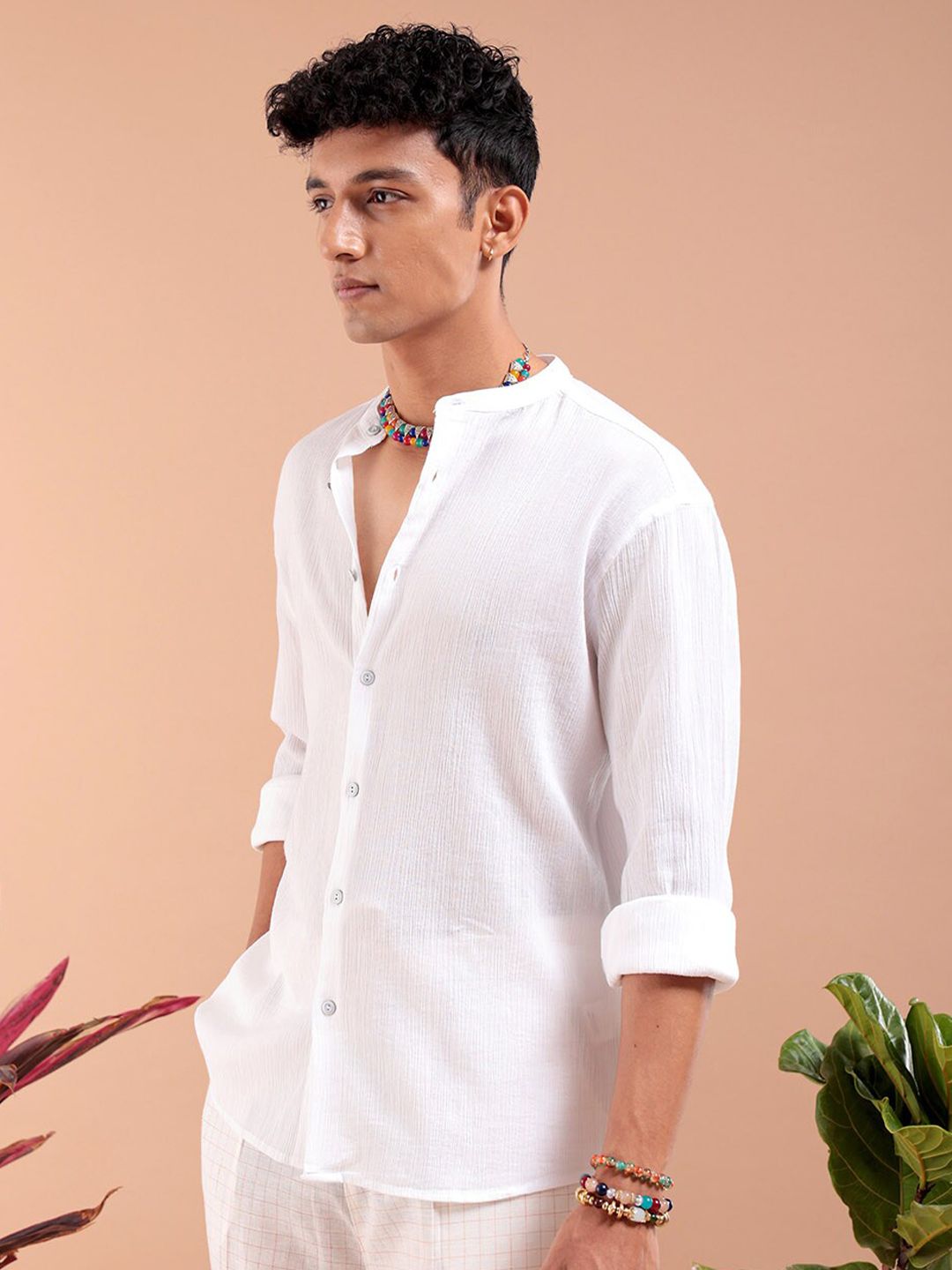 The Indian Garage Co Men Slim Fit Textured Mandarin Collar Resortwear Shirt