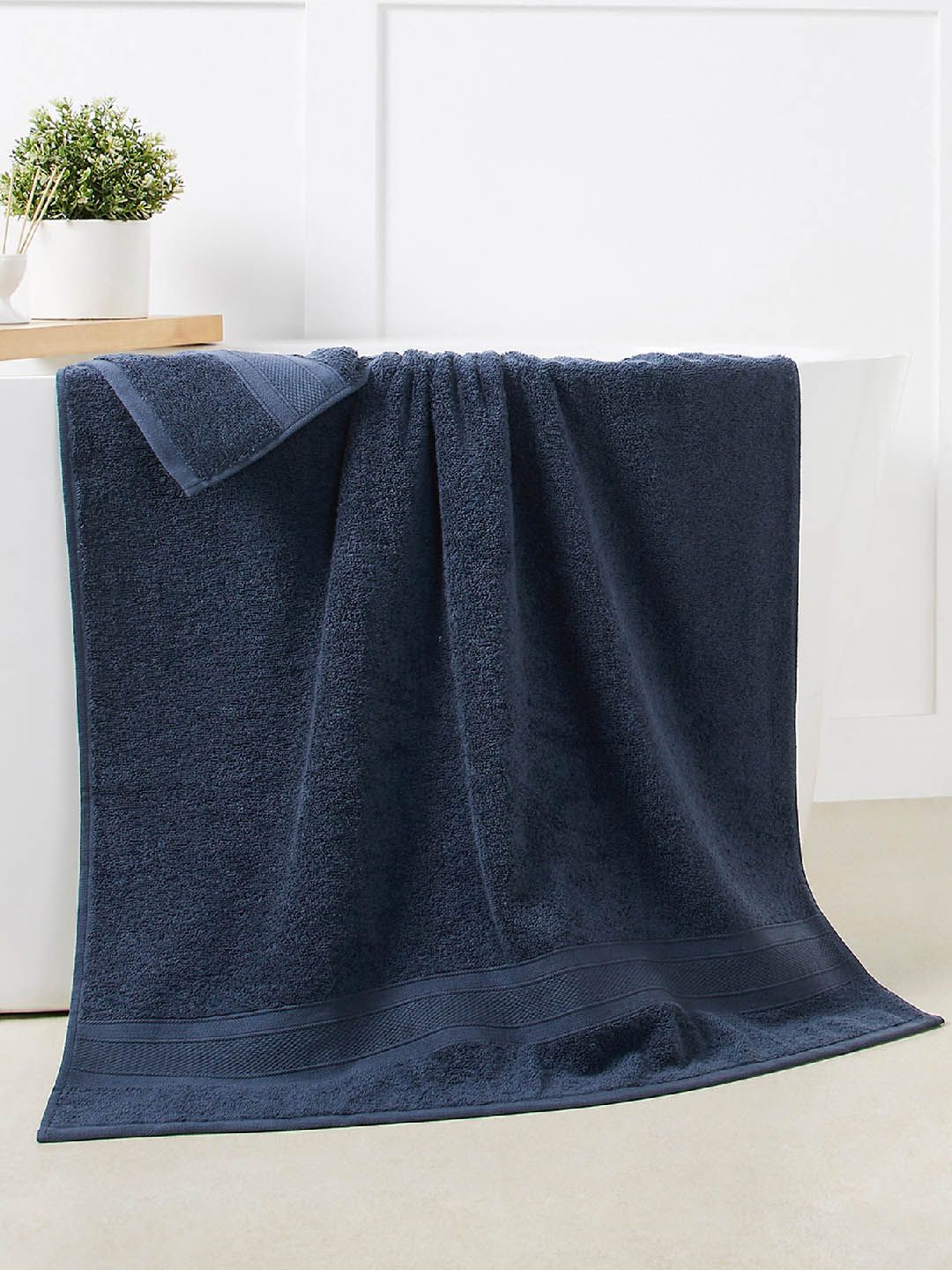 MYTRIDENT Set of 2 Navy Blue White 500 GSM Striped Cotton Bath Towels