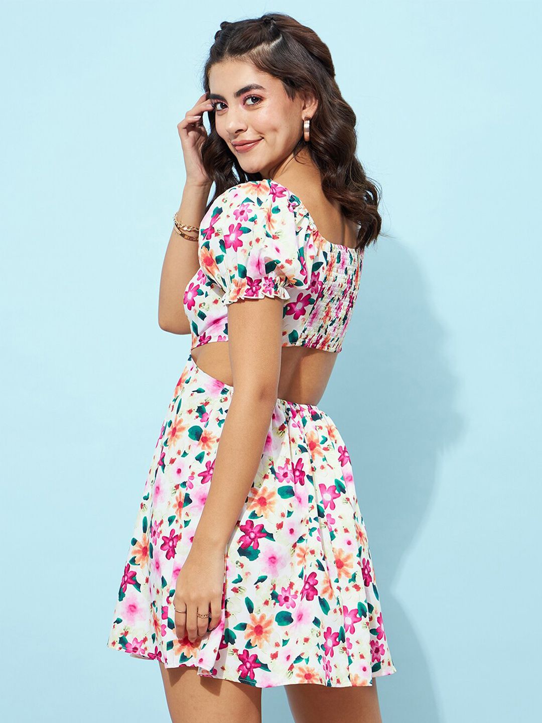 Berrylush Floral Printed Puff Sleeve Cut-Out Detail Fit & Flare Dress