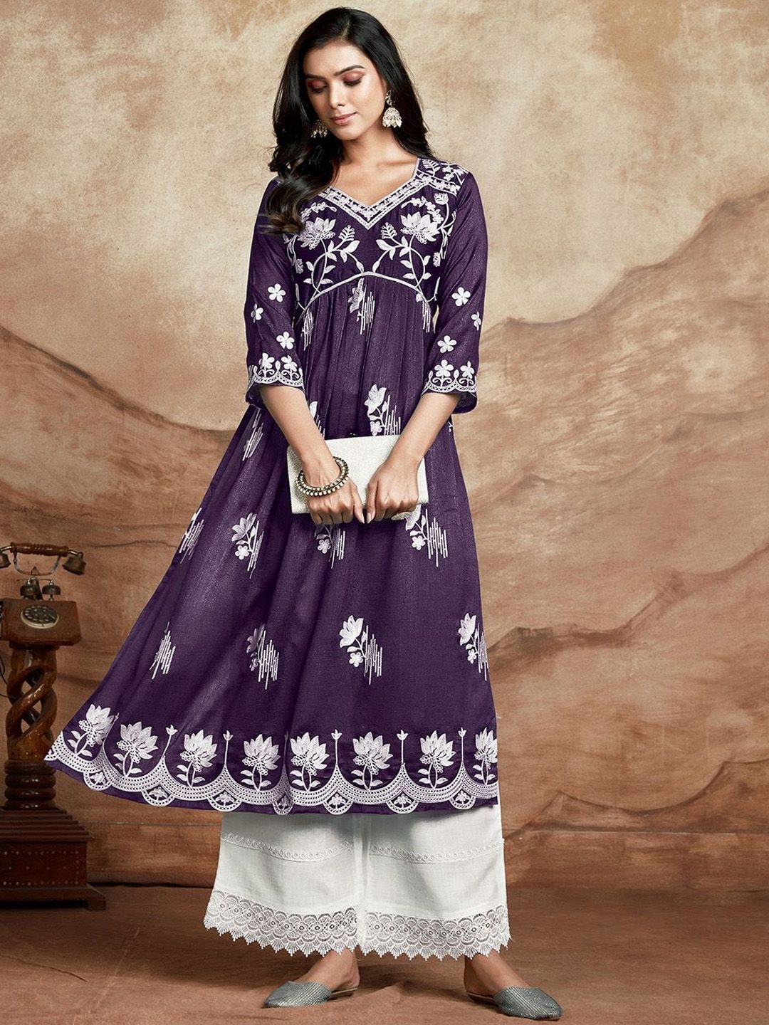 KALINI Women Chikankari Embroidery Kurta