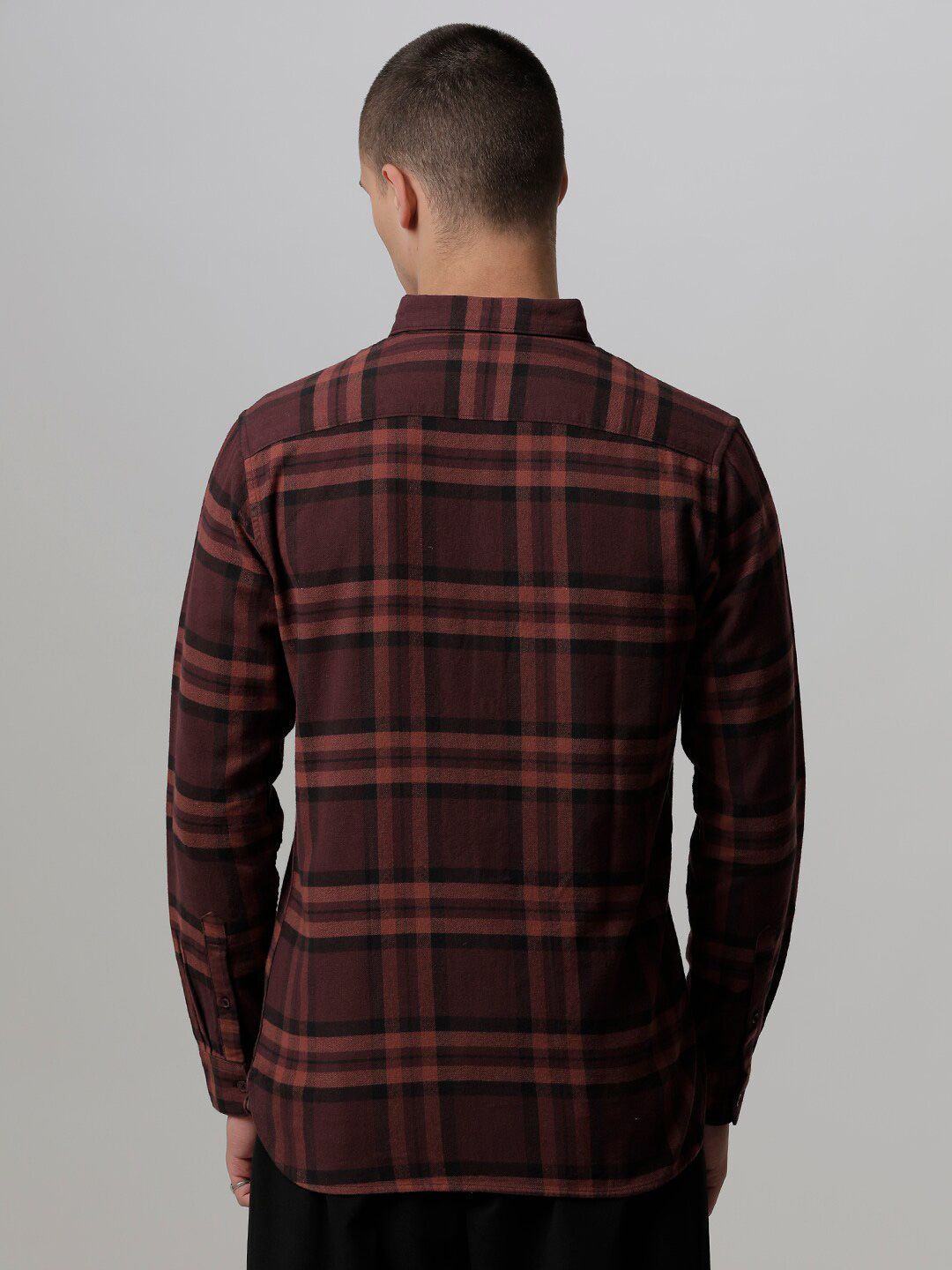 THE BEAR HOUSE Men Slim Fit Tartan Checked Pure Cotton Casual Shirt