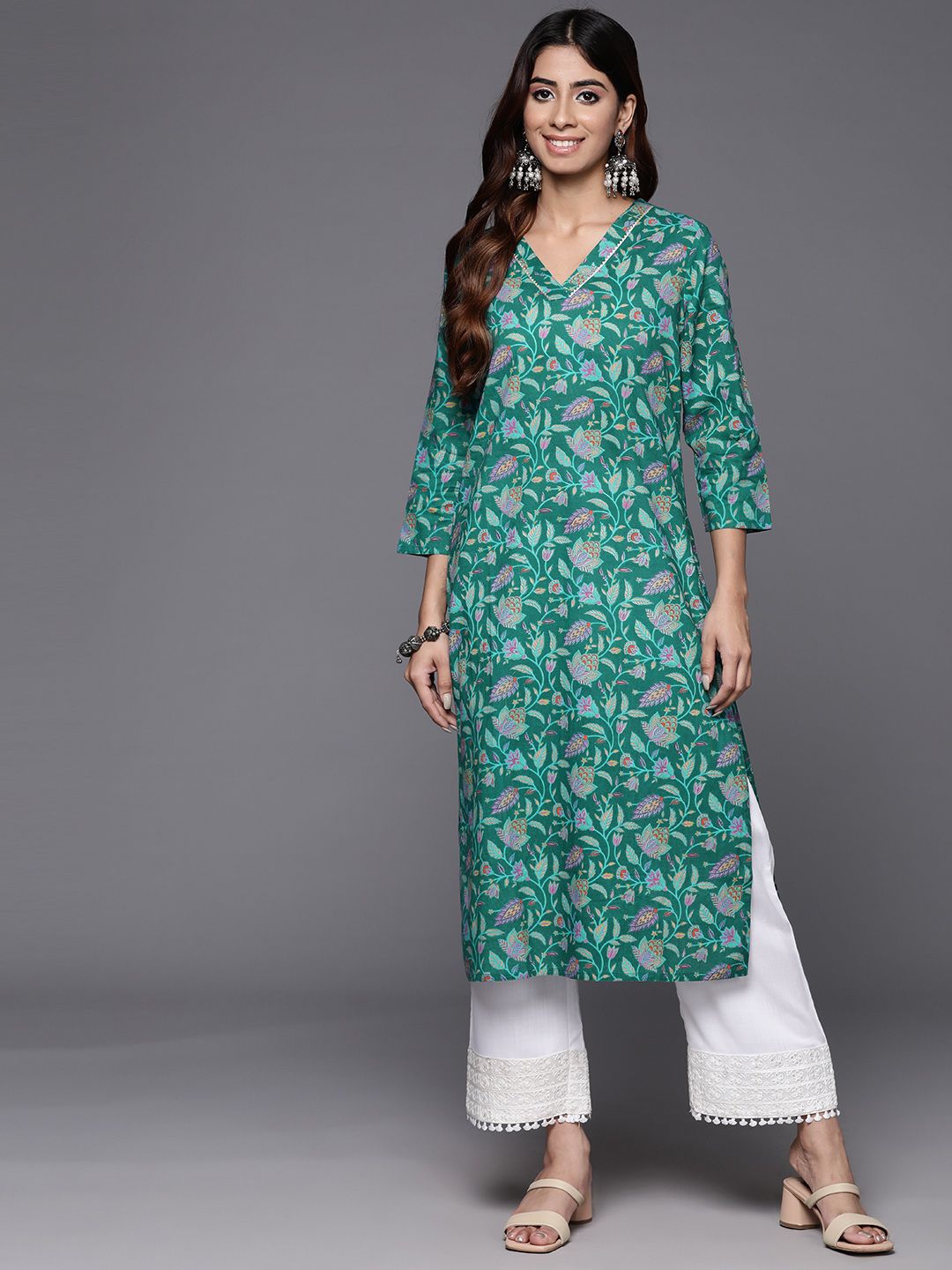 Varanga Floral Printed Gotta Patti Pure Cotton Kurta