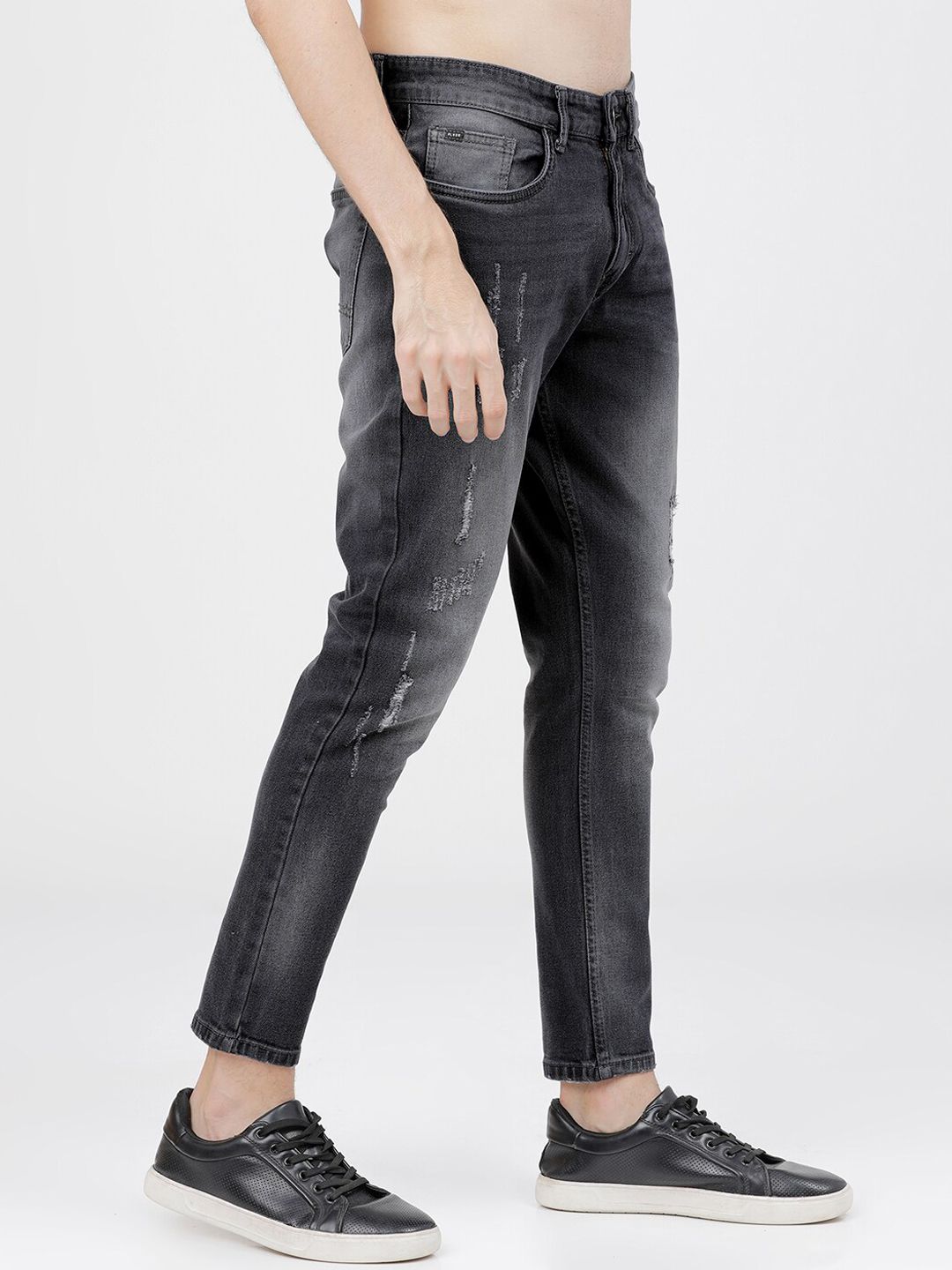 HIGHLANDER Men Grey Tapered Fit Mid-Rise Low Distress Jeans