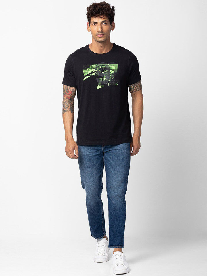 SPYKAR Men Printed Slim Fit Cotton T-shirt