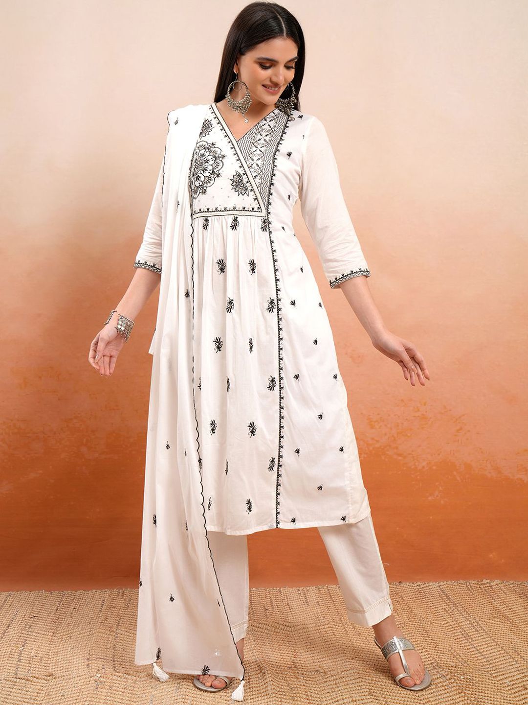 Vishudh Off White Floral Embroidered Pure Cotton Anarkali Kurta With Trousers & Dupatta