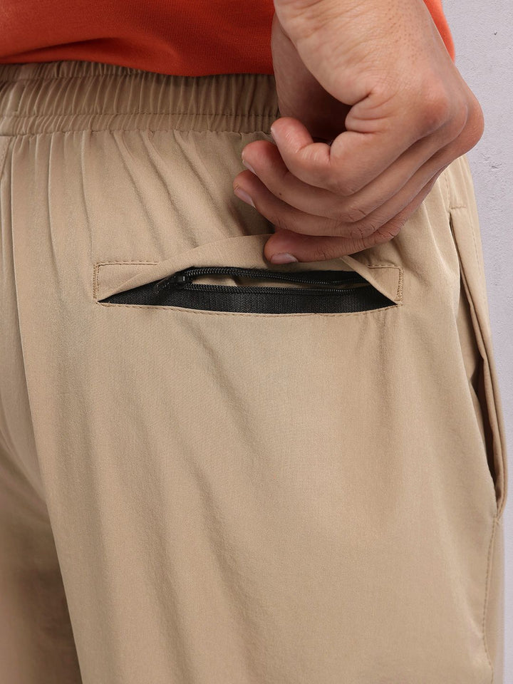 HRX by Hrithik Roshan Men Front Seam Mid-Rise Regular Fit Lifestyle Joggers