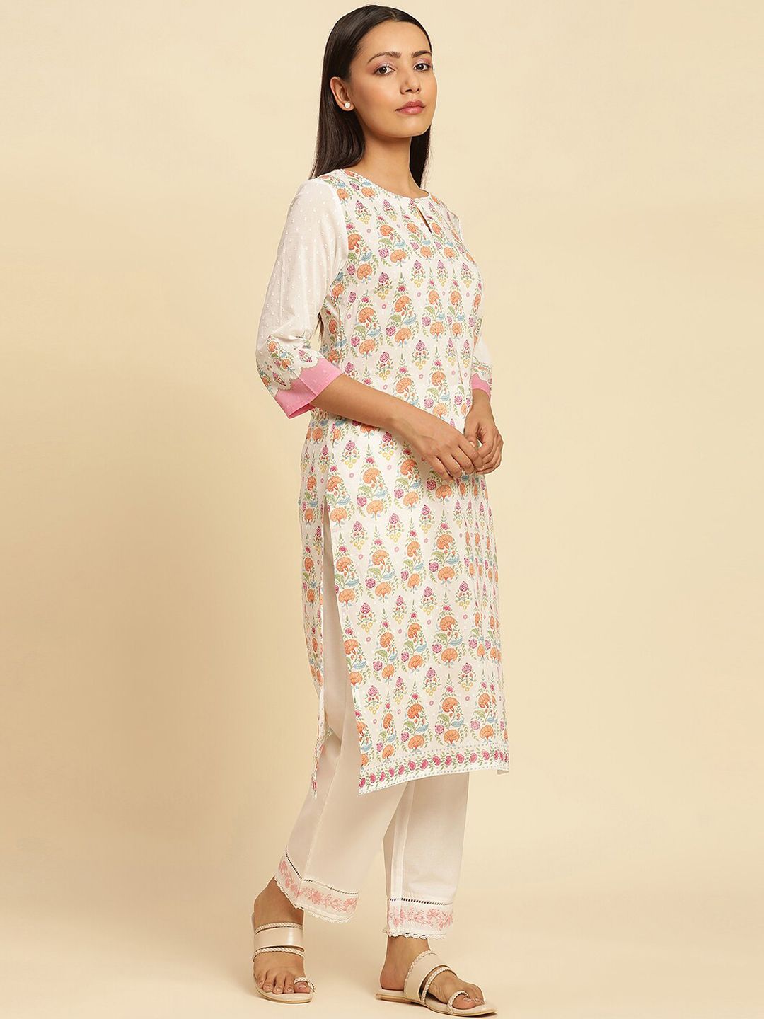 W Ethnic Motifs Printed Keyhole Neck Pure Cotton Straight Kurta