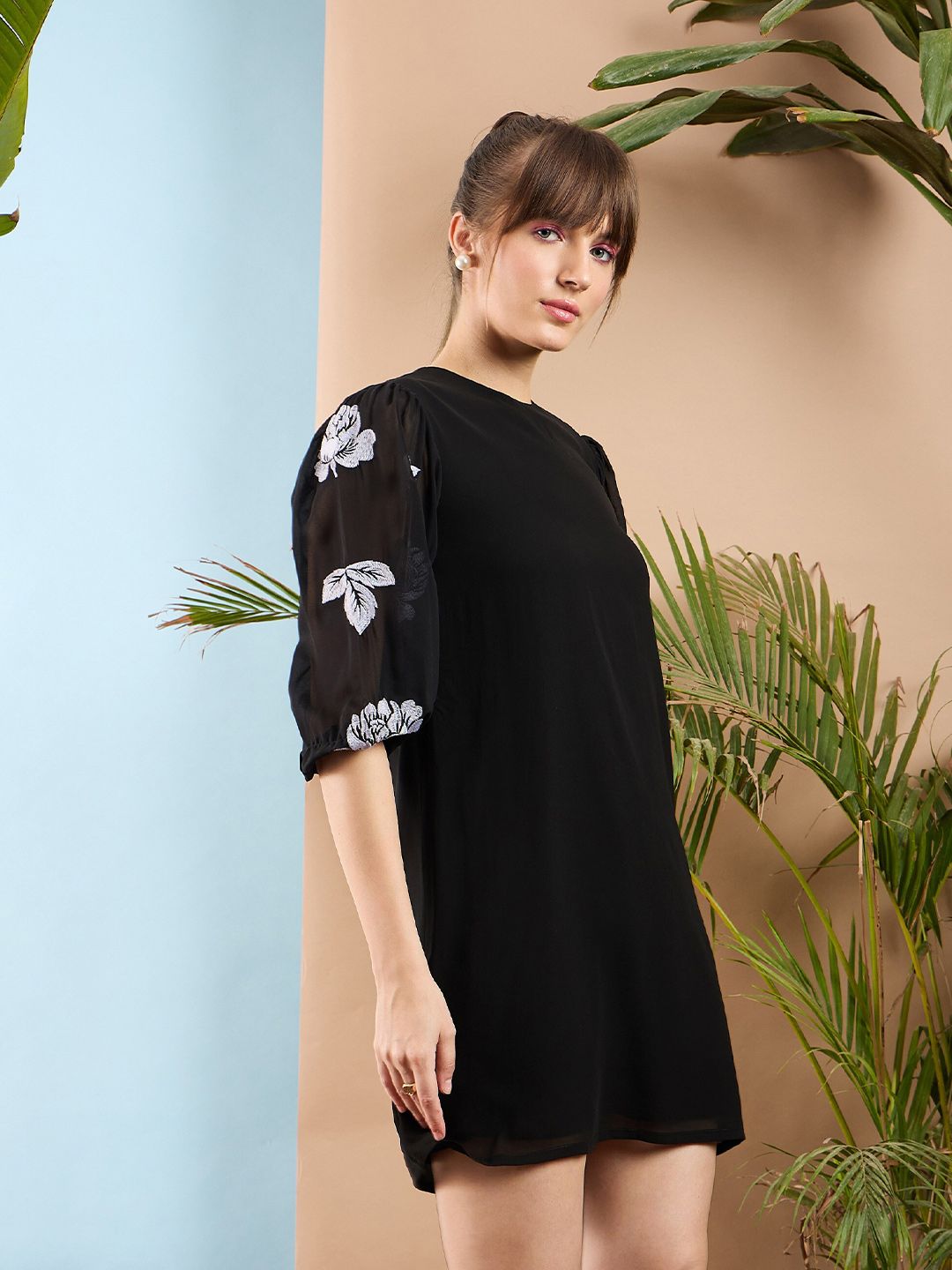 SASSAFRAS Floral Printed Puff Sleeves Round Neck A-Line Dress