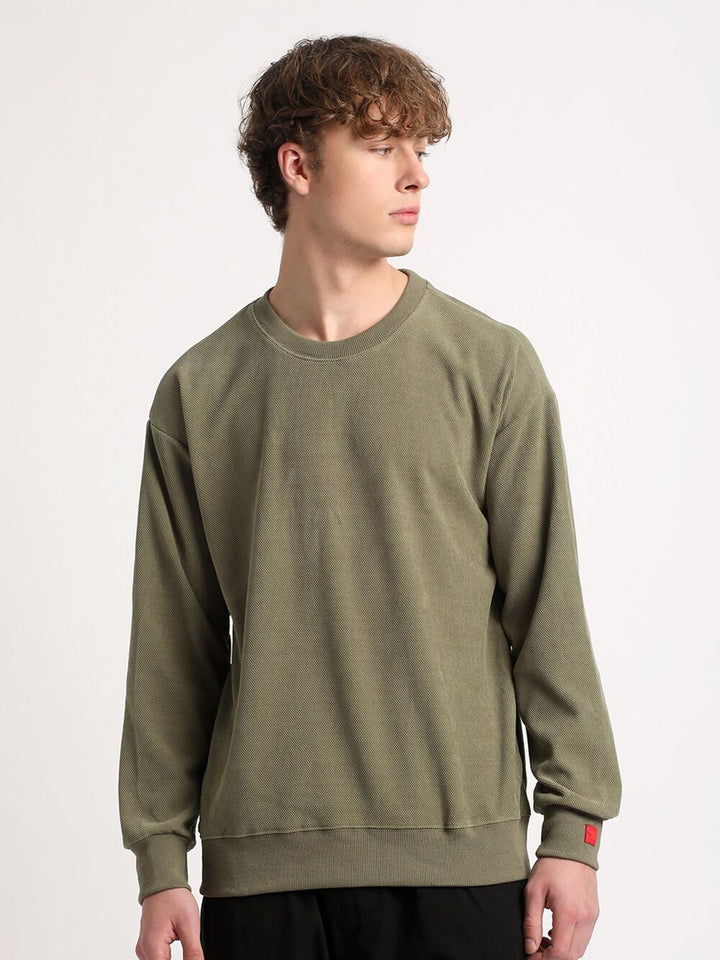 THE BEAR HOUSE Round Neck Pullover Sweatshirt
