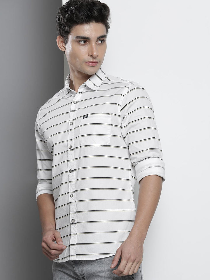 The Indian Garage Co Men White & Black Horizontal Stripes Striped Cotton Casual Shirt
