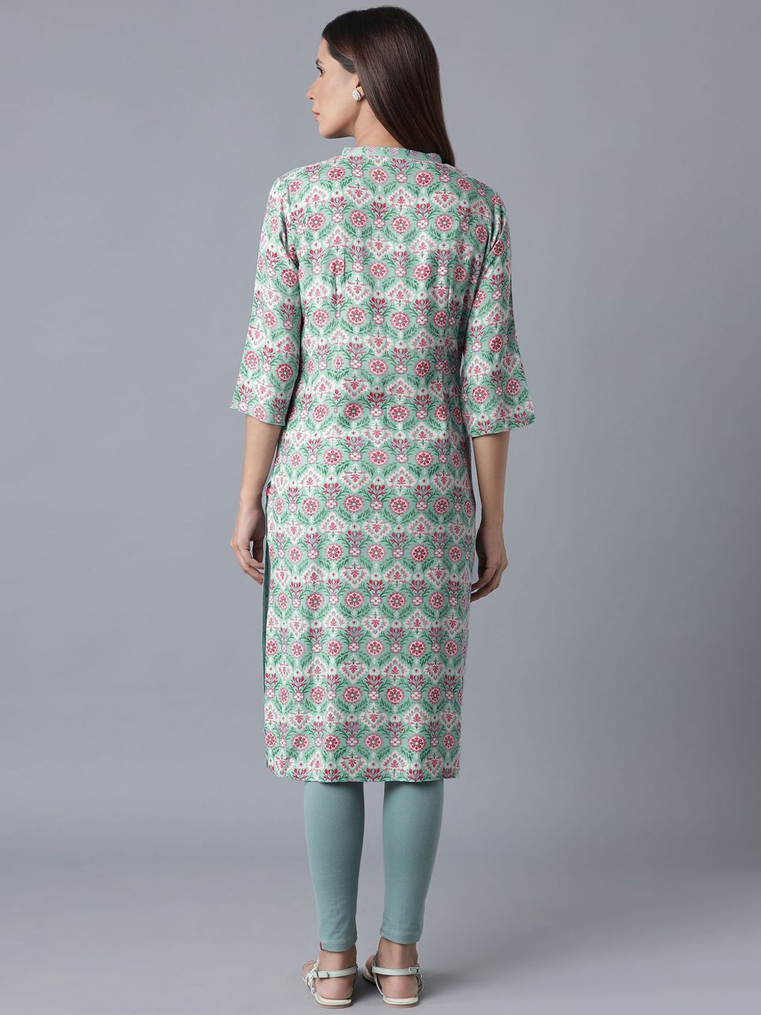 W Women Blue Geometric Checked Flared Sleeves Thread Work Kurta