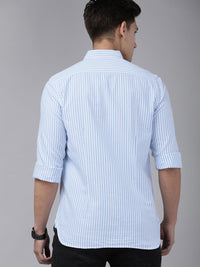 THE BEAR HOUSE Men Blue & White Cotton Slim Fit Striped Casual Shirt