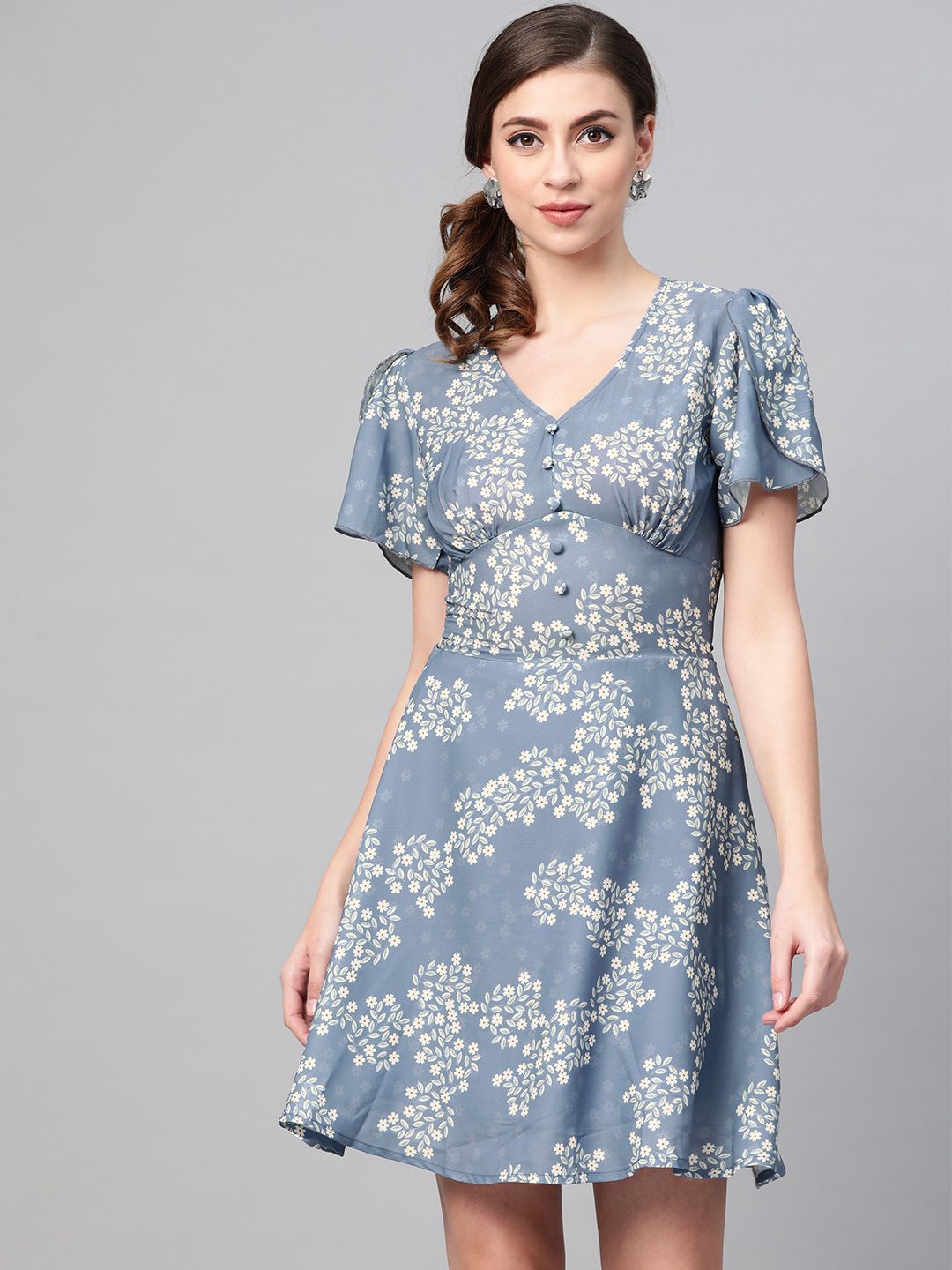 SASSAFRAS Blue & Off-White Floral Print Empire Dress