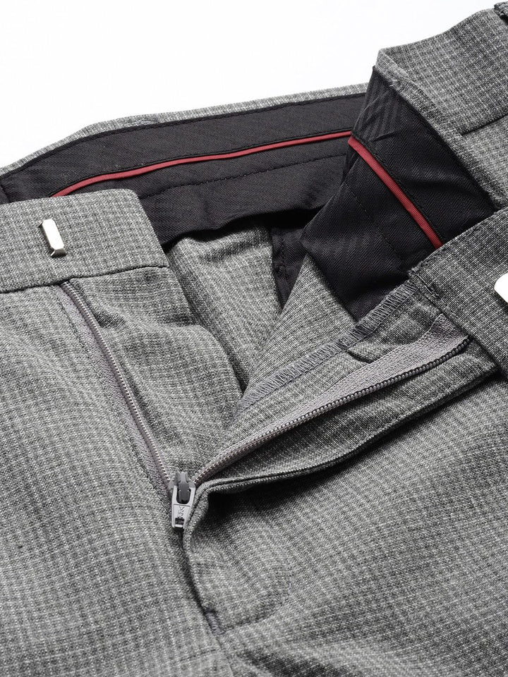 Park Avenue Men Checked Formal Trousers