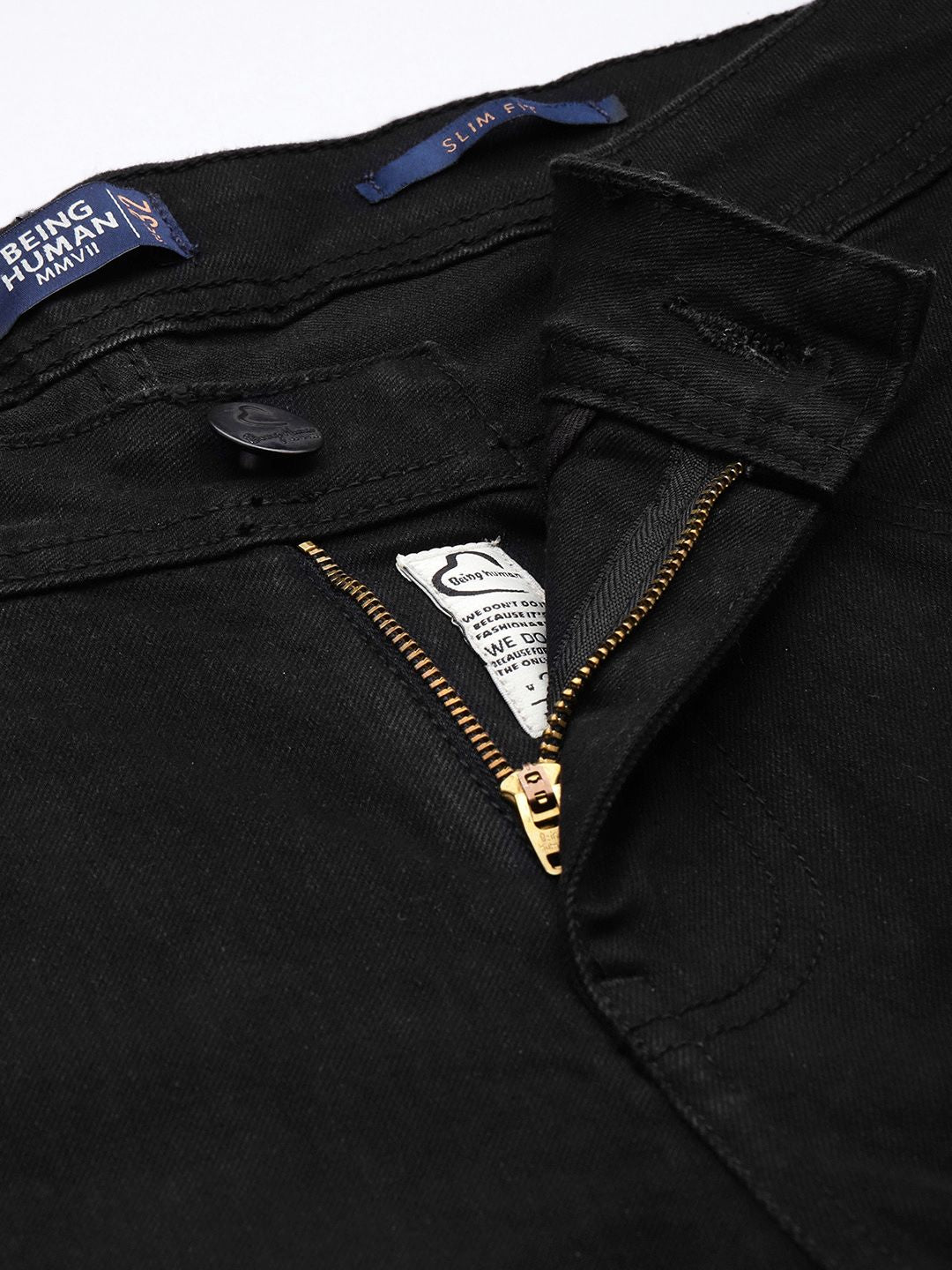 Menjadi Lelaki Manusia Mid-Rise Slim Fit Regangan