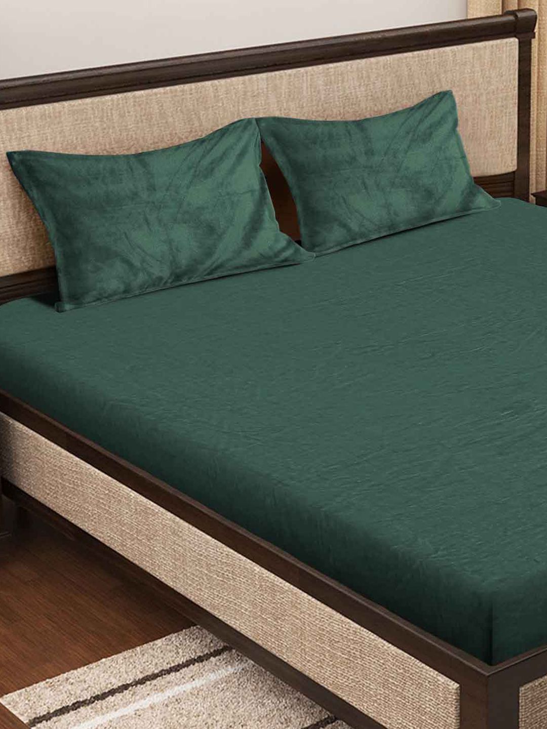 Myntra Elegant Homes Green Wool 300 TC Fitted King Bedsheet & 2 Pillow Covers-225X150 cm